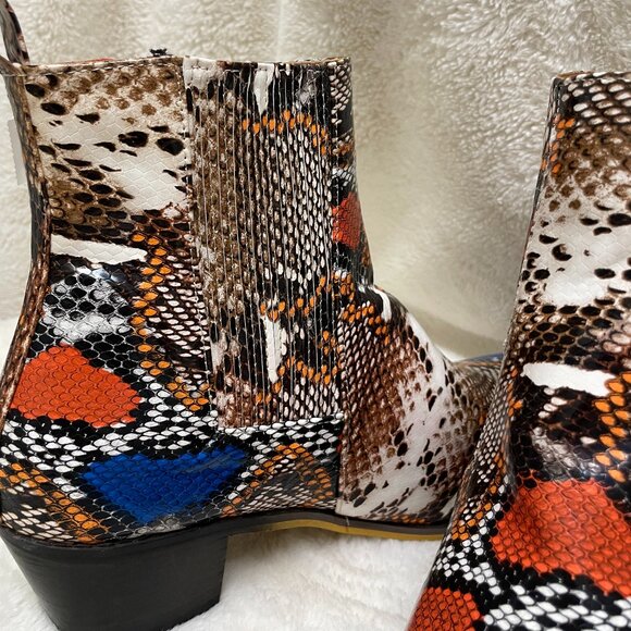 Chase & Chole Lolo Women's Wester Ankle Boots, 2" heel, Snakeskin Design Size 11 - Picture 5 of 11